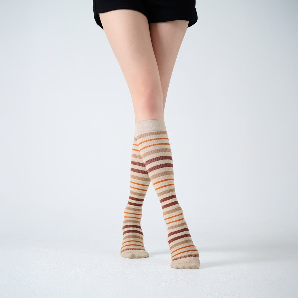 【LUCAS&LOUIS】AI鍺-全效壓力疏導襪/標準款/健身、久站、櫃姐、醫護/100%台灣製造 (條紋棕)